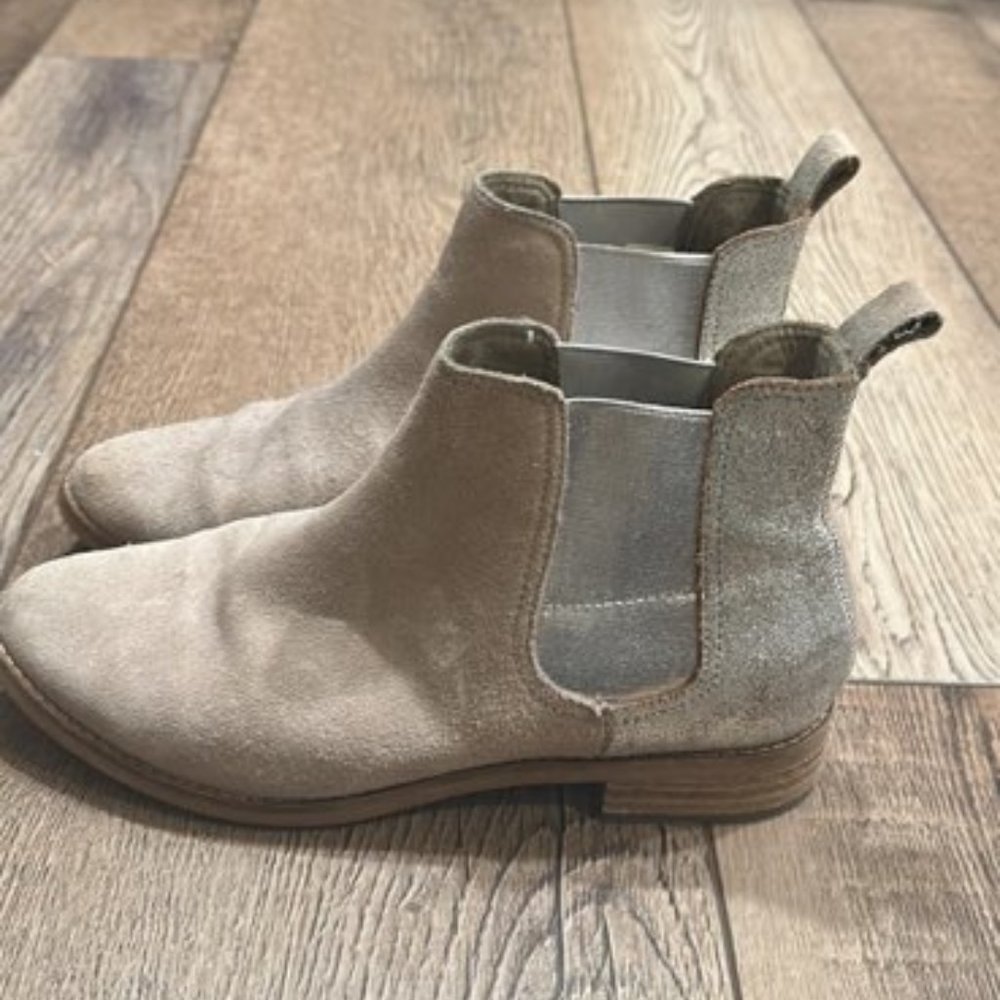 TOMS Chelsea Boot